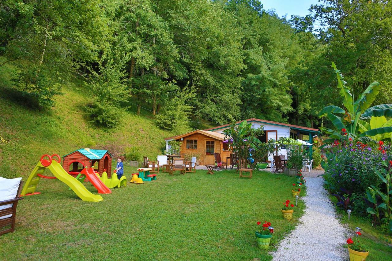 Les Chalets De Pierretoun La Bastide-Clairence Luaran gambar