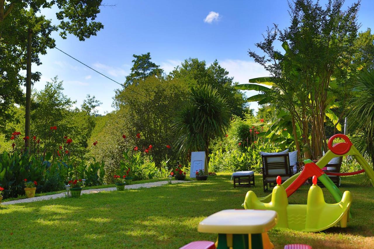 Les Chalets De Pierretoun La Bastide-Clairence Luaran gambar