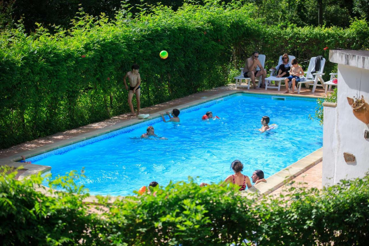 Les Chalets De Pierretoun La Bastide-Clairence Luaran gambar